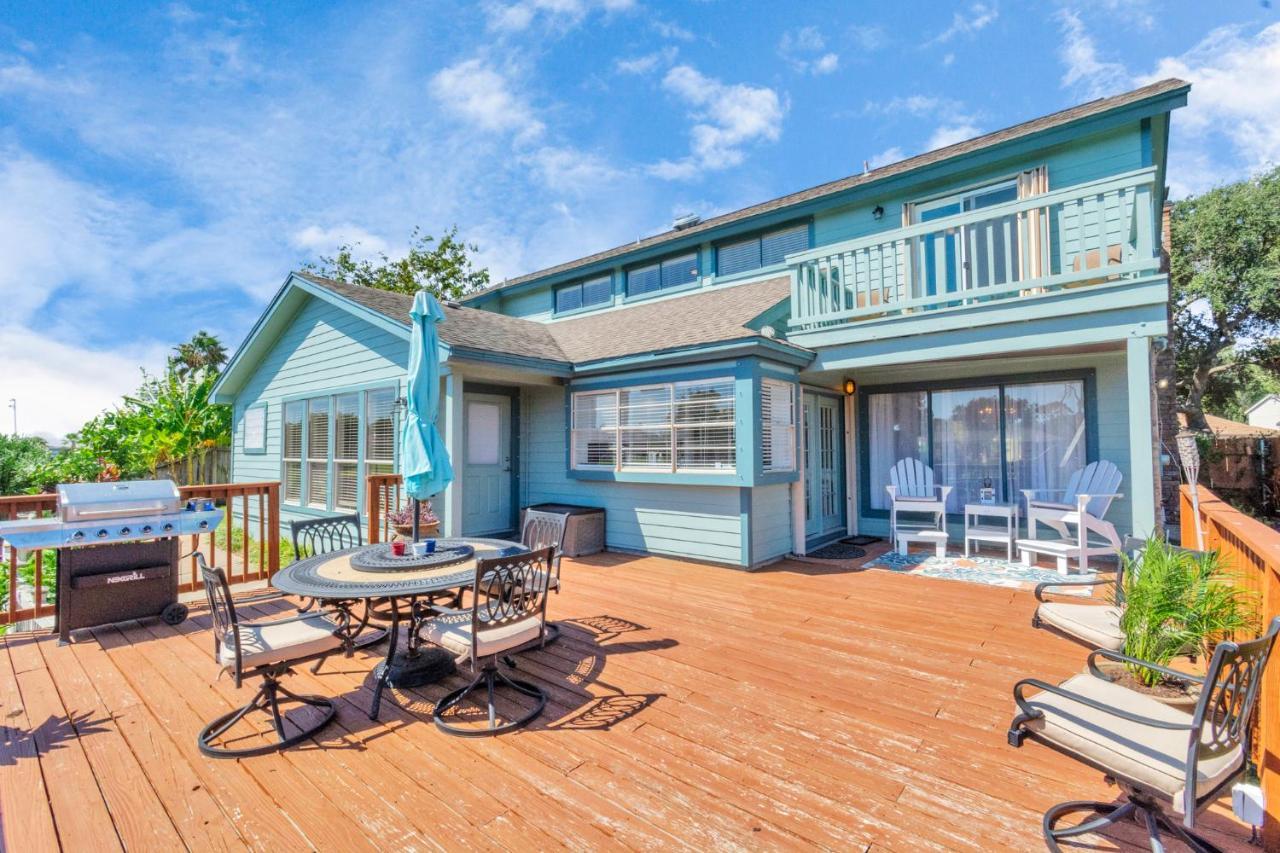 Beauty On The Water! Lake House Near The Beaches! Galveston Exterior foto